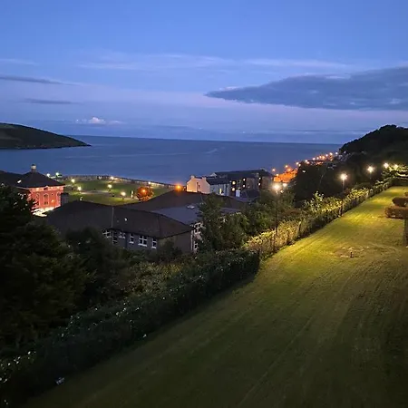 Sunnyside View Apartment -Modern & Cosy Apartment With Magnificent Views To Match Youghal Exterior photo